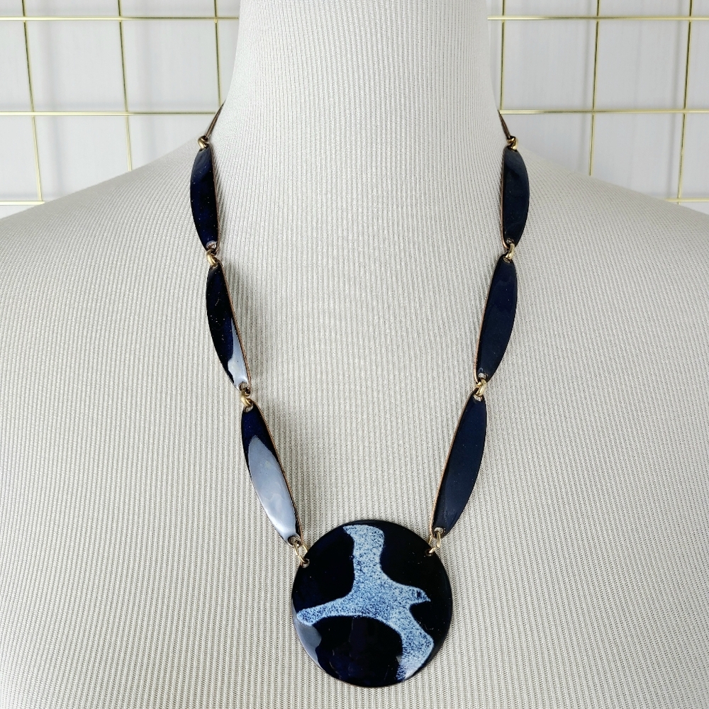Kay Denning Blue Enamel Circular Seagull Vintage Necklace